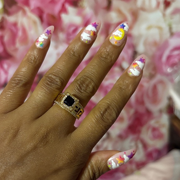 Jewelry - Elegant Gold Ring with Black Gemstone